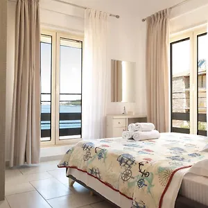Sea Apartment